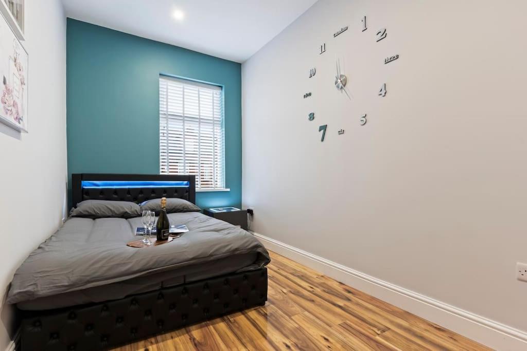 Villa Bella'S House 12Mins Bus To Motor Point Arena Free Street Parking Nottingham Exterior foto