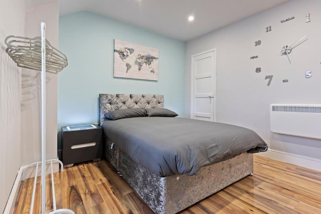 Villa Bella'S House 12Mins Bus To Motor Point Arena Free Street Parking Nottingham Exterior foto